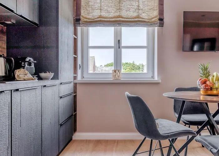 Living Lorens No 6 *